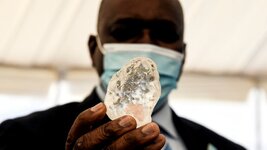 http___cdn.cnn.com_cnnnext_dam_assets_210617003742-01-botswana-diamond.jpg