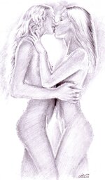 doua-fete-sarutandu-se-desen-in-creion-lesbians-kissing-pencil-drawing.jpg