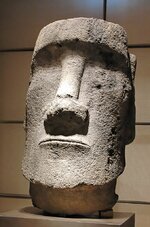 679px-Moai_Easter_Island_InvMH-35-61-1.jpg