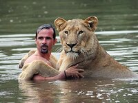 kevin-richardson-with-meg-pic-barcroft-image-1-105775524.jpg