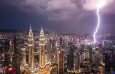 Article-Image-DronePhotos-Lightning-Over-Kuala-Lumpur.jpg