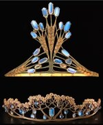  moonstone, gold,  enamel tiaras, lalique, 1900.jpg