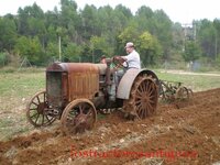 tractorantiguo.jpg