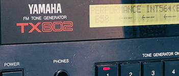 Yamaha+TX802.png